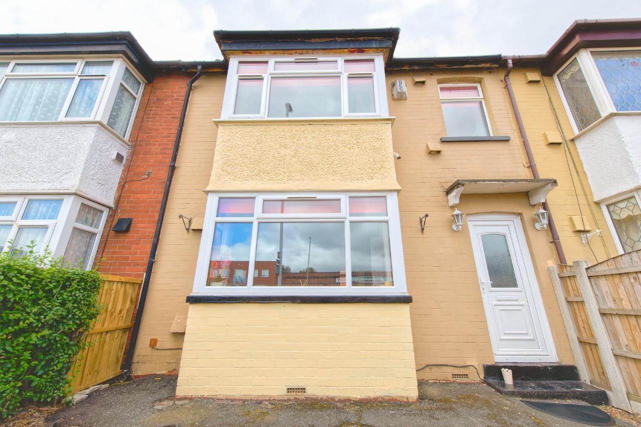 York House - Short Stay Leeds Leeds  Exterior photo